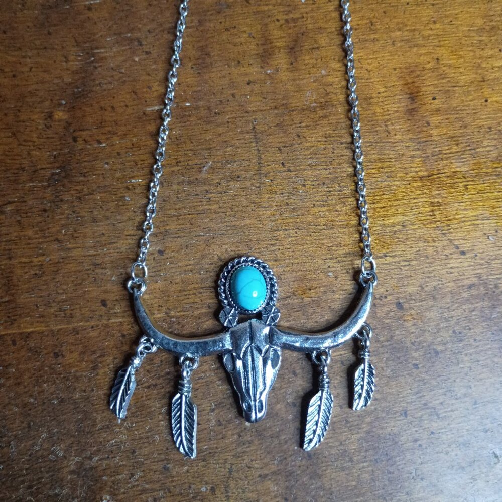 Western Turquoise Steer Skull Necklace Feather Cowgirl Southwestern Pendant - Picture 4 of 4